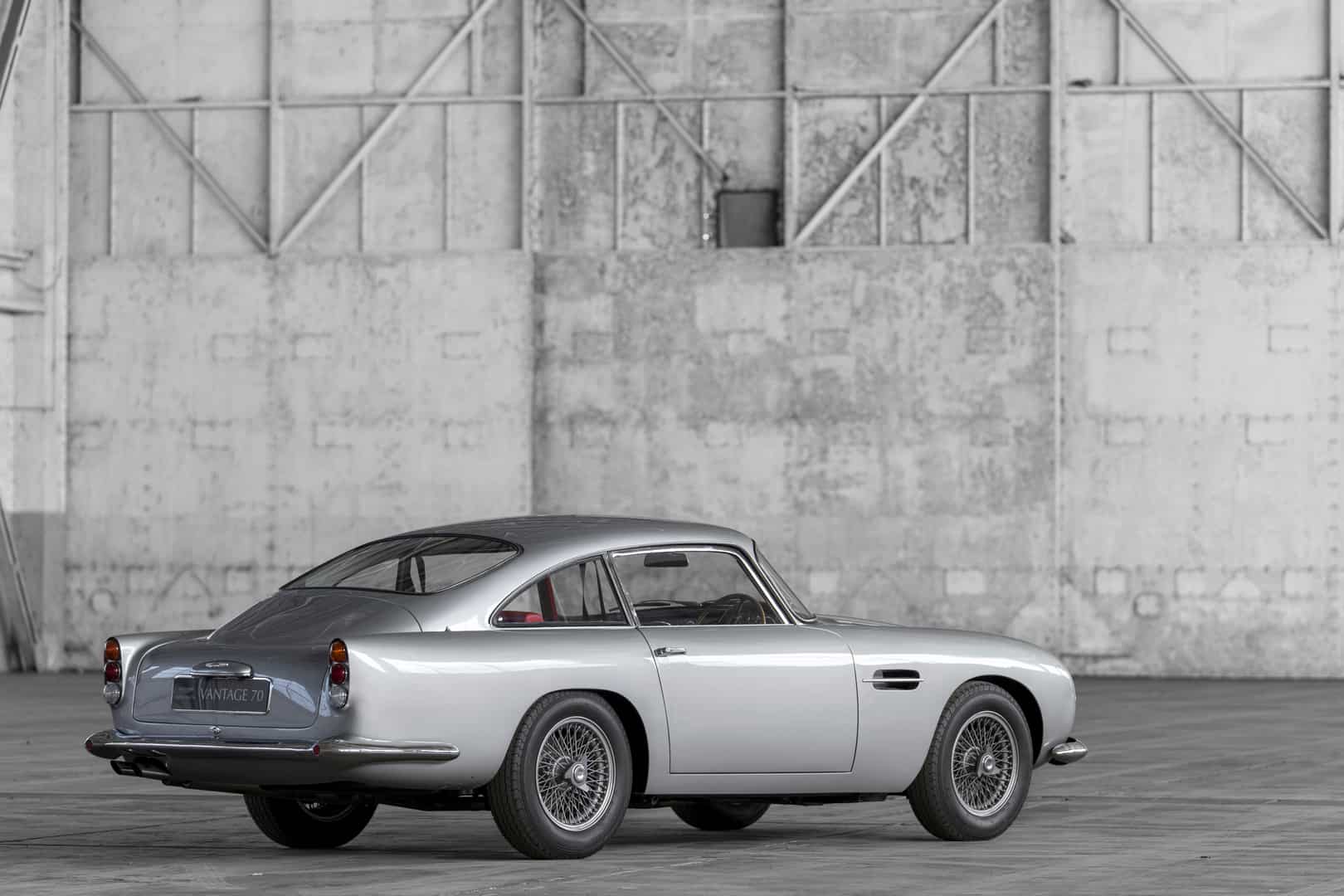 DB4