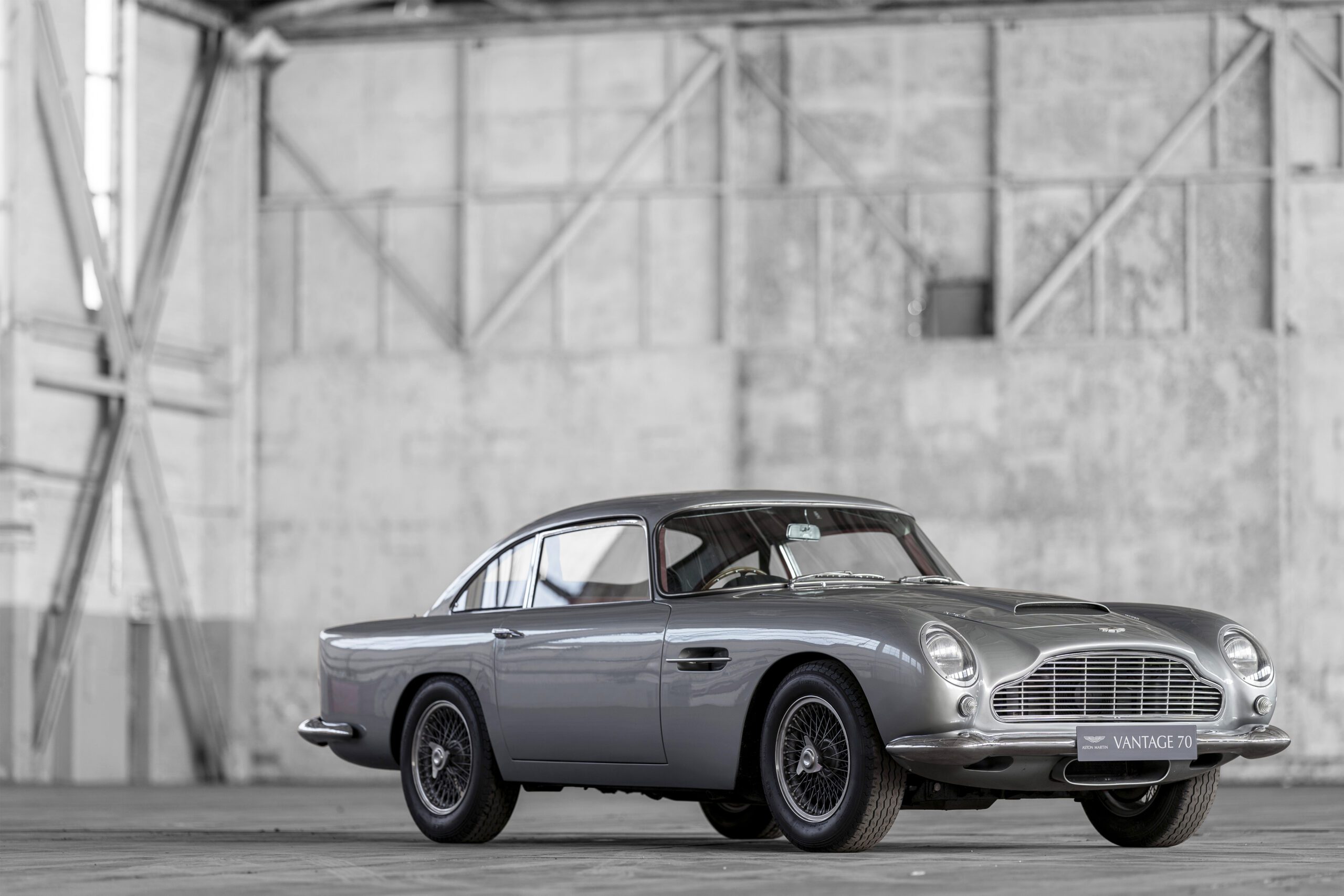 DB4