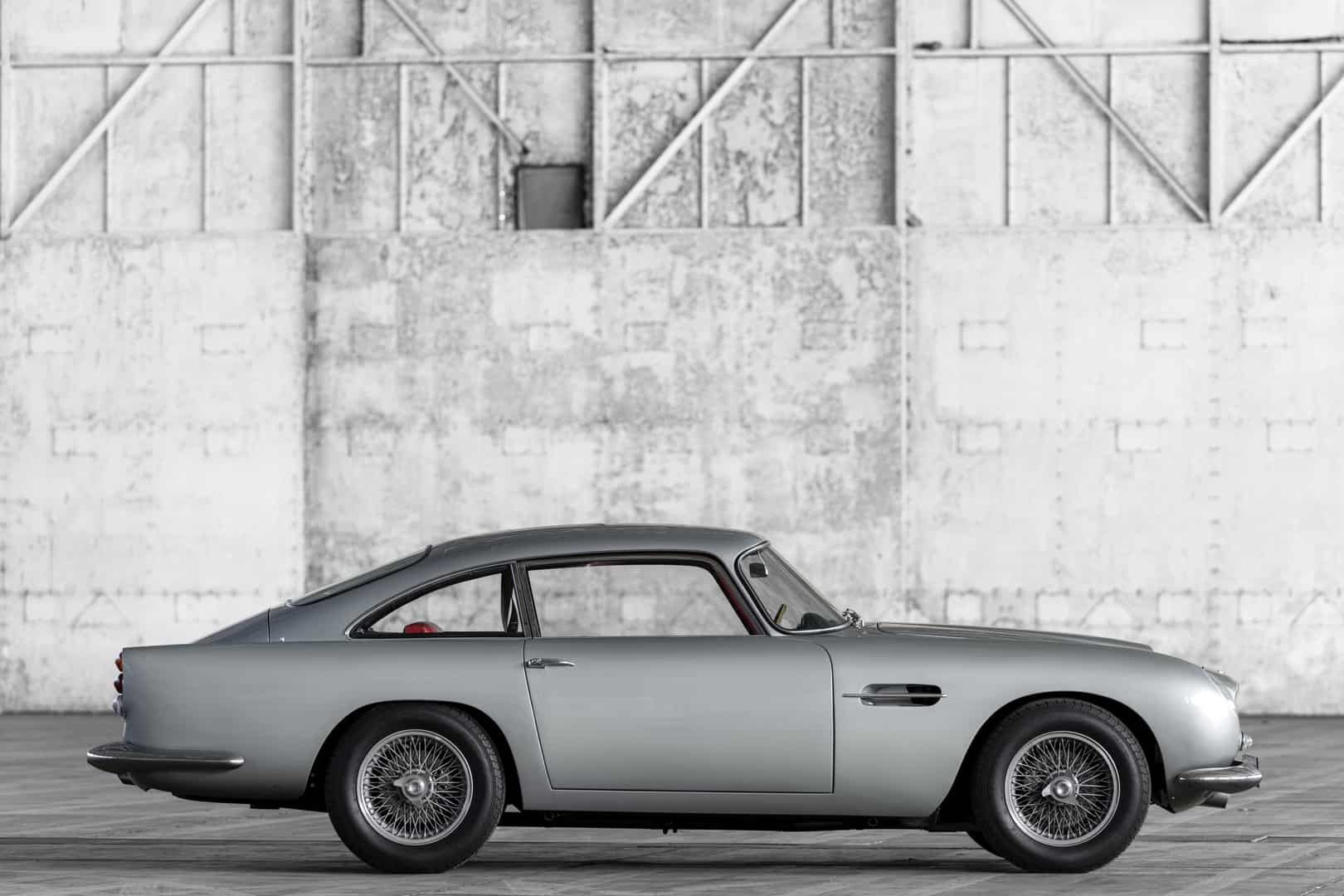 DB4