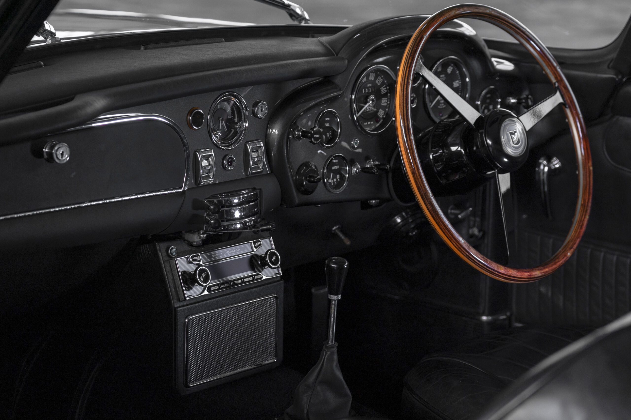DB5 Vantage