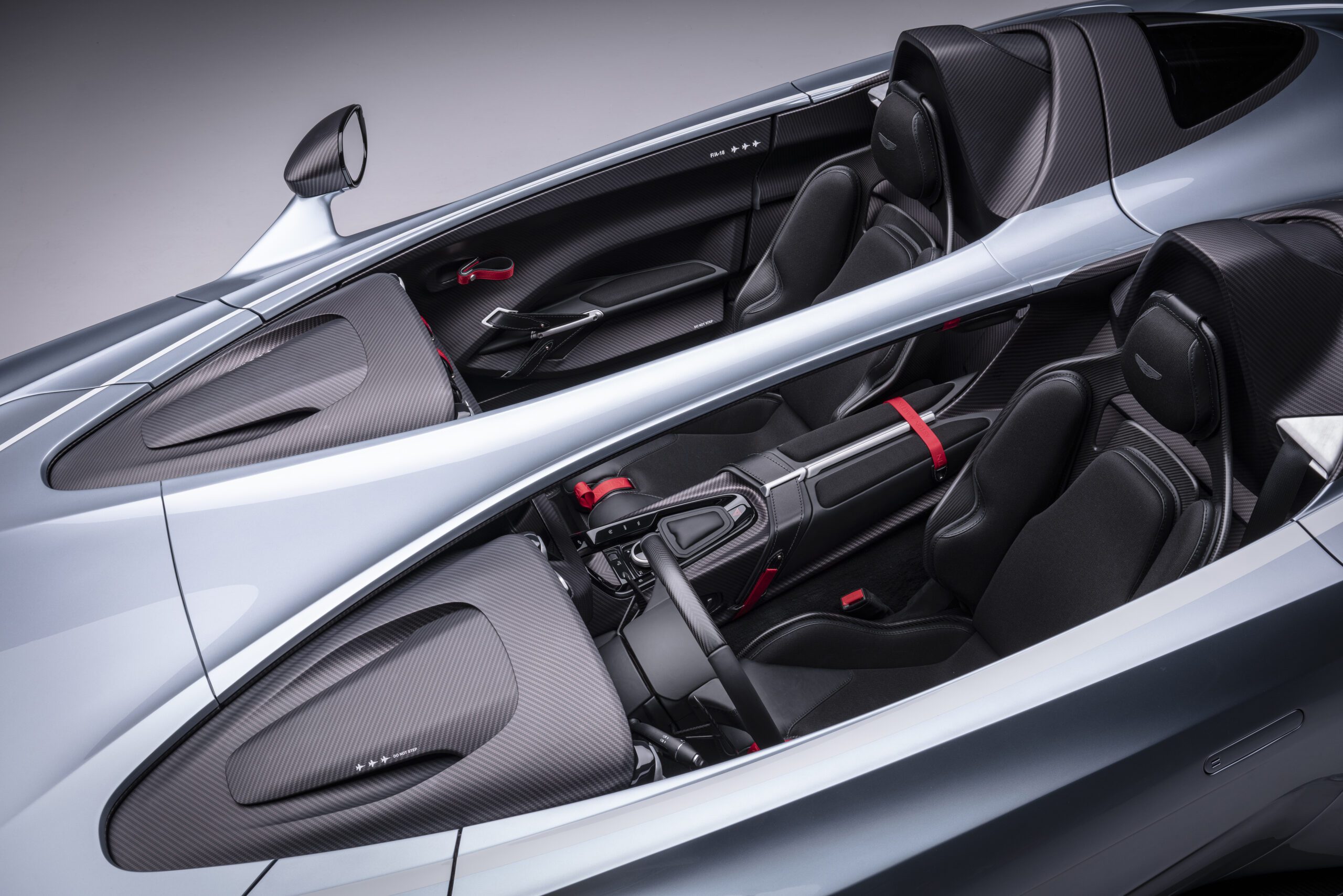 aston-martin-v12-speedster-12-jpg.